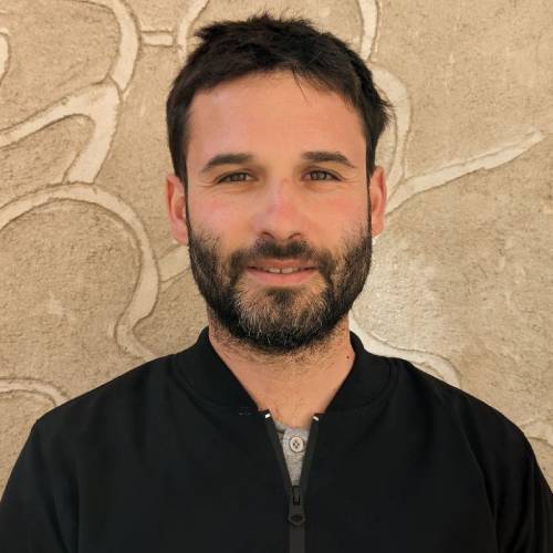 Dr. Nicolas Robinson-García